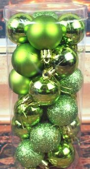 Xmas balls decorative_green